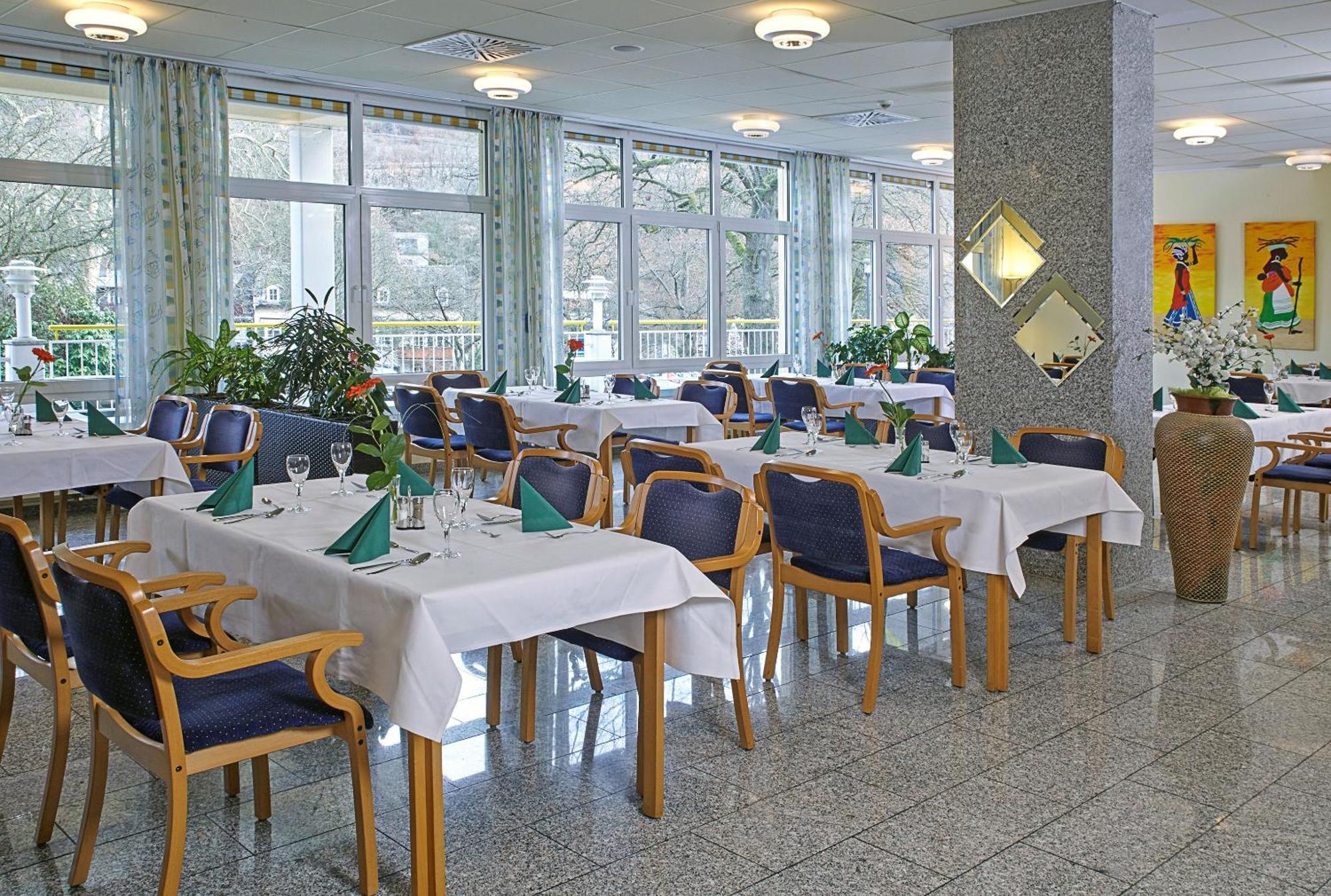 Hotel & Residenz Am Kurpark Schlangenbad Kültér fotó