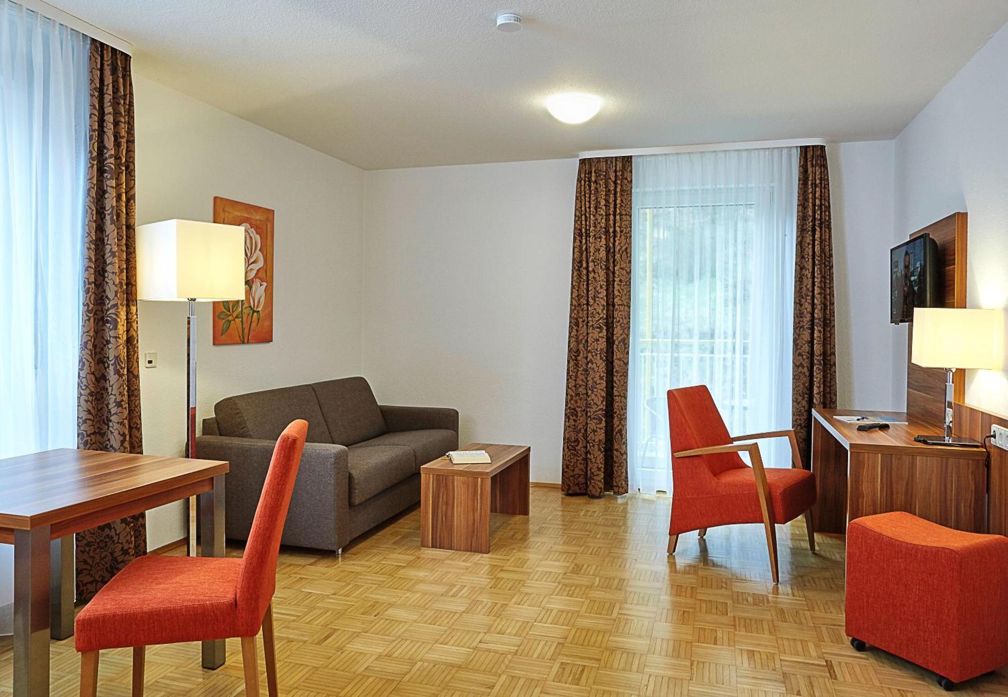 Hotel & Residenz Am Kurpark Schlangenbad Kültér fotó