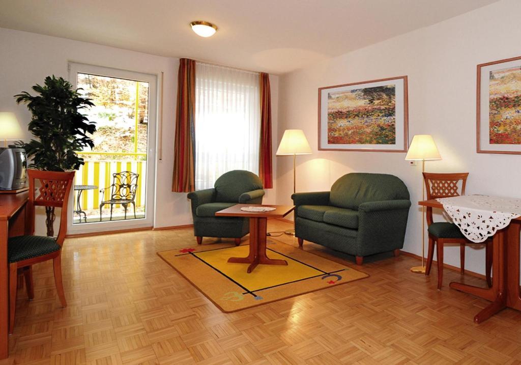 Hotel & Residenz Am Kurpark Schlangenbad Szoba fotó