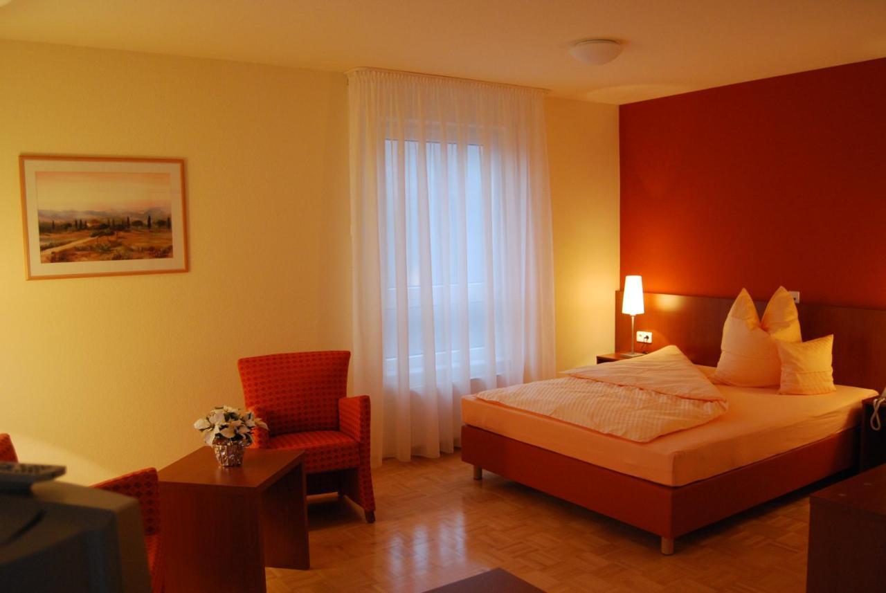 Hotel & Residenz Am Kurpark Schlangenbad Kültér fotó